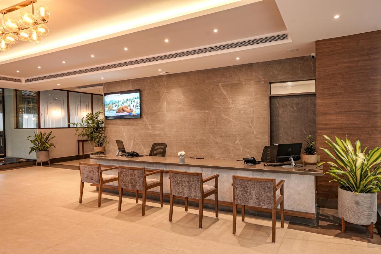 Hotel The Sulit Whitefield Bangalore Exterior foto
